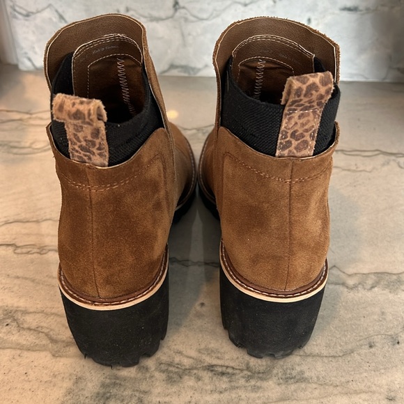 Dolce Vita Huey H2O Waterproof Bootie - Picture 3 of 6